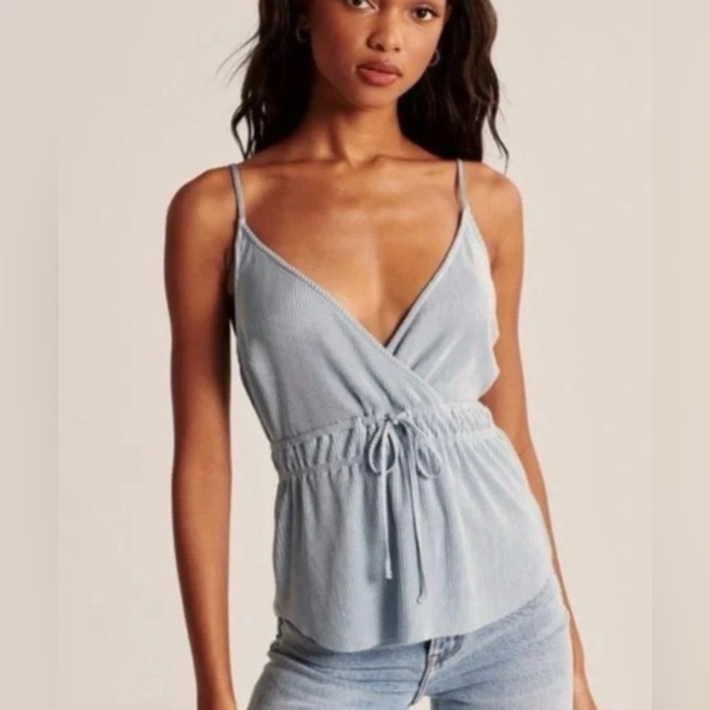 Abercrombie Satin Pleated Babydoll Cami Tank‎ size XS